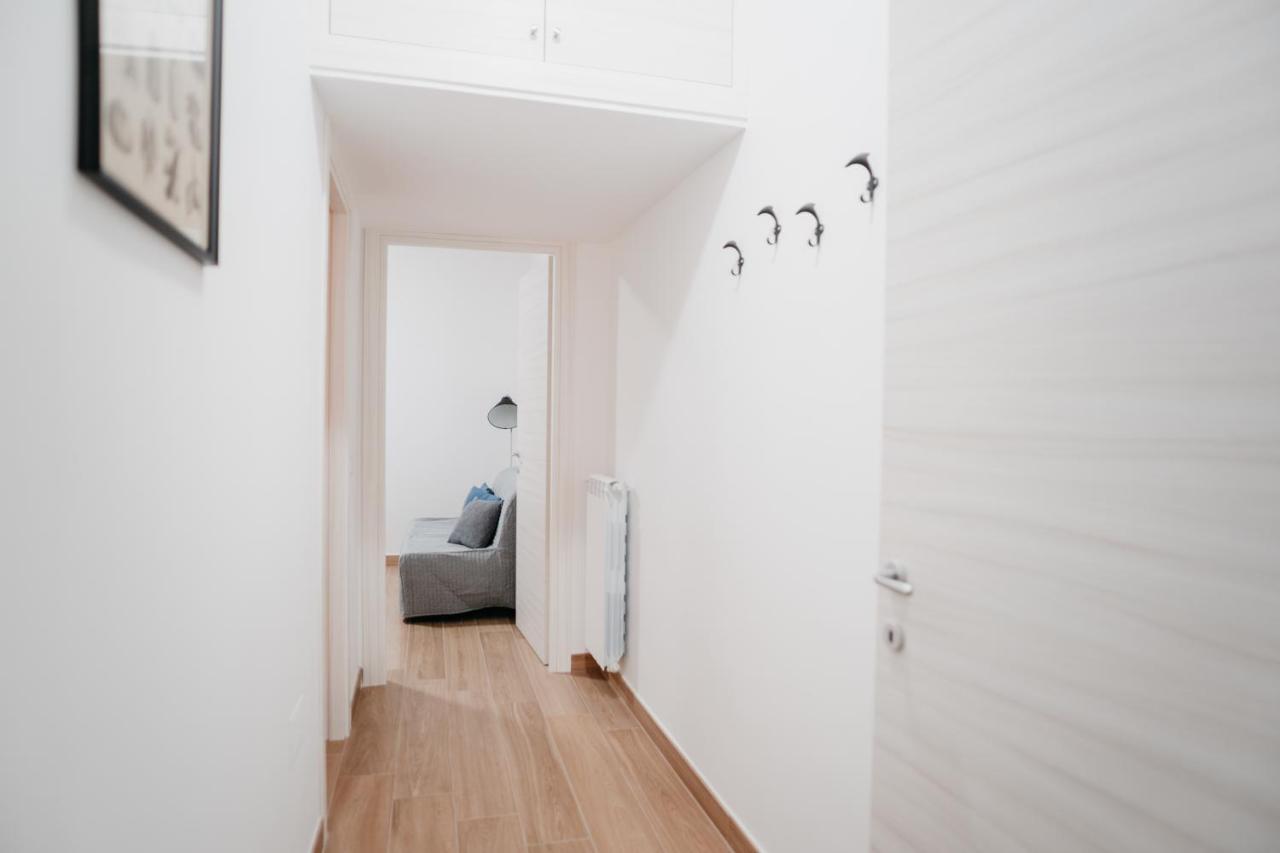 Brombeis Fantastica By Casa Napoletana - Town Center Apartment Наполи Екстериор снимка
