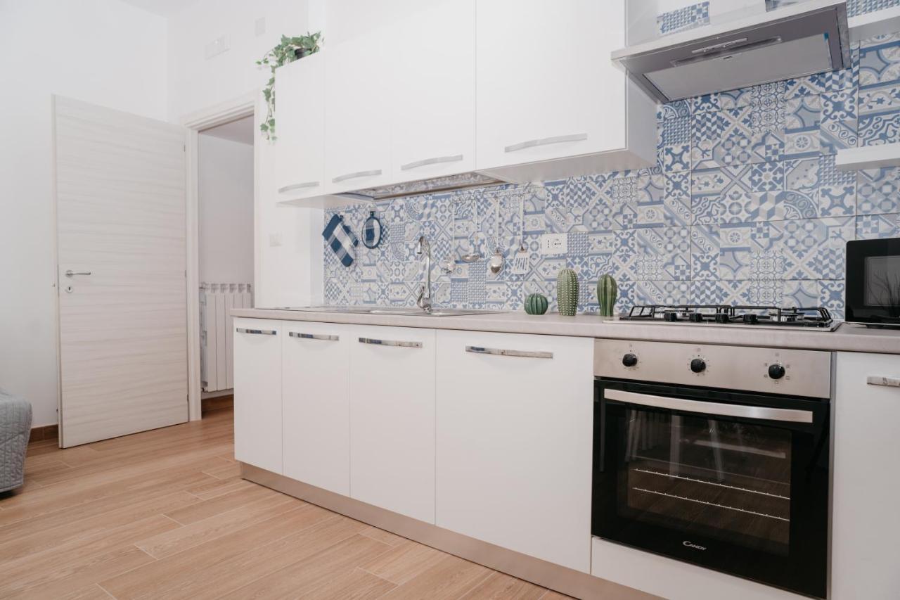 Brombeis Fantastica By Casa Napoletana - Town Center Apartment Наполи Екстериор снимка