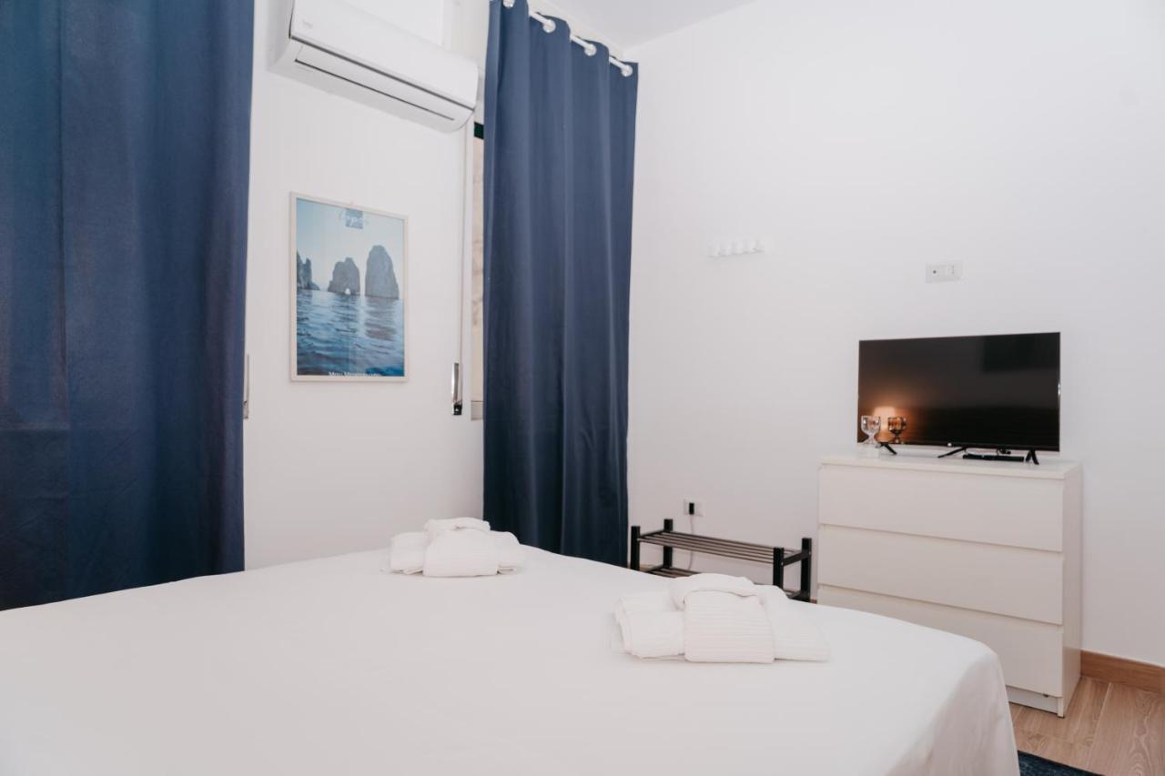 Brombeis Fantastica By Casa Napoletana - Town Center Apartment Наполи Екстериор снимка